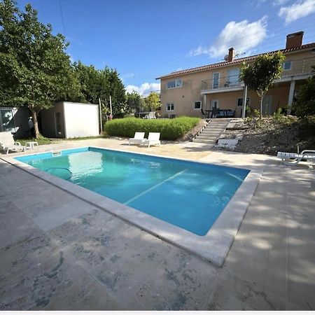 バターリャ Casa Do Colipoゲストハウス エクステリア 写真
